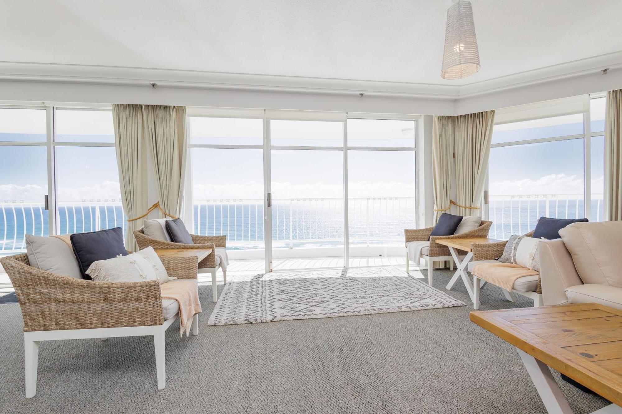 Burleigh Surf Apartments Gold Coast Exterior photo