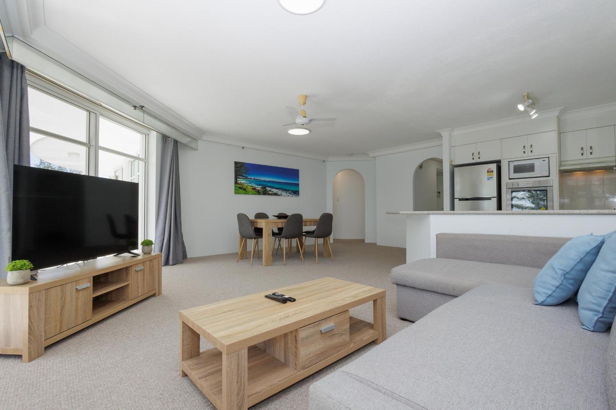 Burleigh Surf Apartments Gold Coast Exterior photo